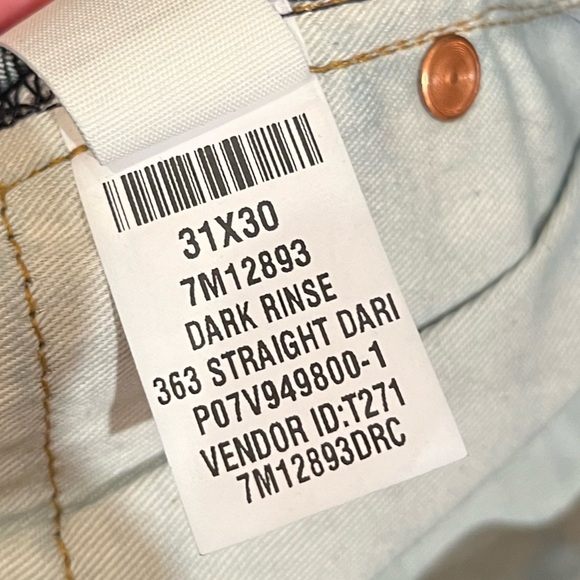363 Lucky Brand Vintage Straight Jeans Dark Rinse 31x30 - Picture 6 of 7